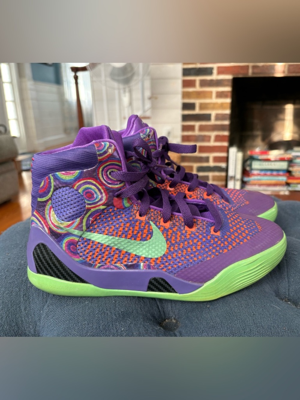 Nike Kobe 9 Elite Multicolor High Top Basketball Sneakers Boys Size 5.5Y